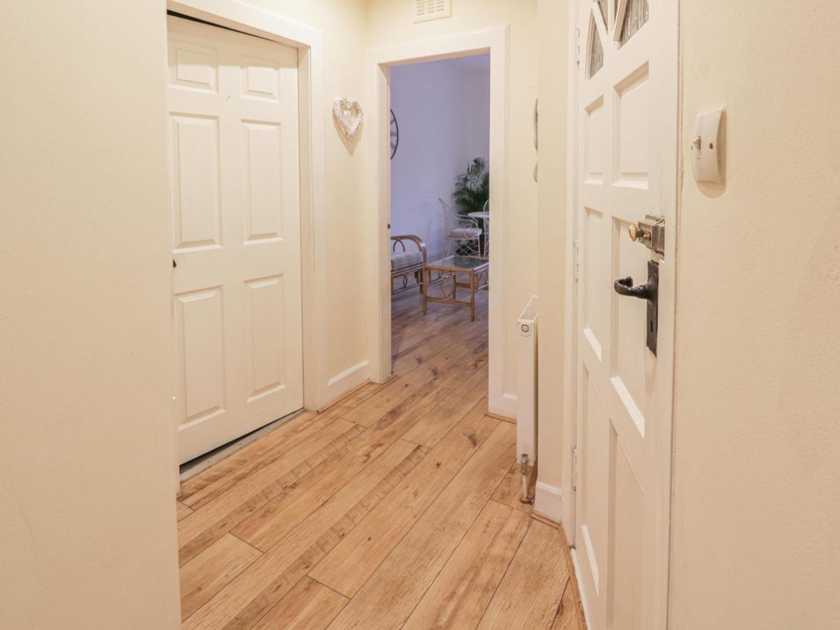 Garden Apartment Ayr Exteriör bild
